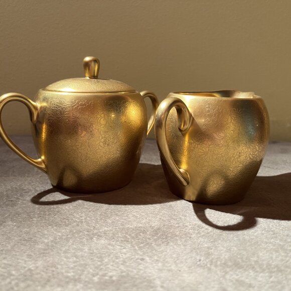 1930s Pickard Sugar and Creamer Set - Gold Encrusted Rose and Daisy Pattern - Picture 5 of 5